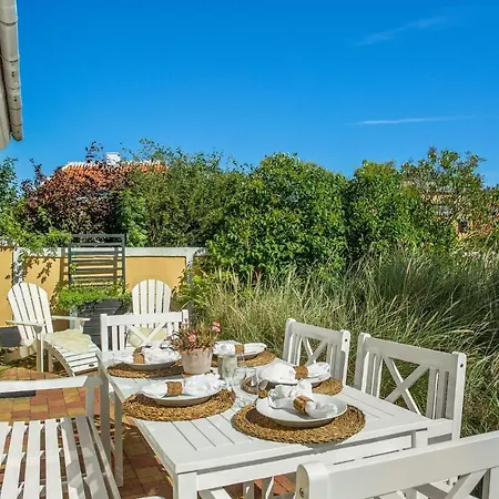 4 Bedroom Beautiful In בית נופש סקאגן
