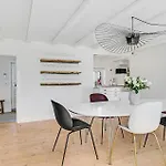 4 Bedroom Beautiful In