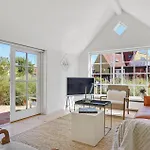 4 Bedroom Beautiful In *