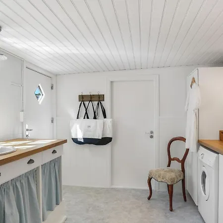 Holiday home Amazing In With Wifi