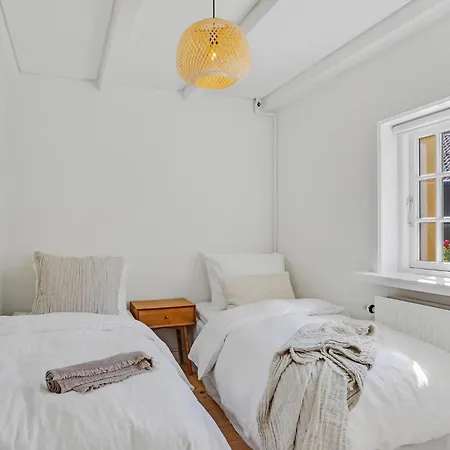 4 Bedroom Beautiful In Prázdninový dům Skagen