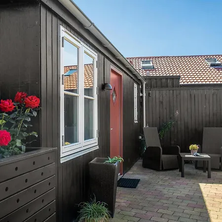 4 Bedroom Beautiful In Vakantiehuis Skagen